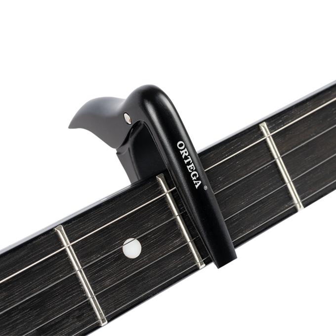 Ortega Guitars Capodastre Folk Chrome