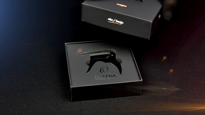 Flat Guitar Capo Black Chrome video