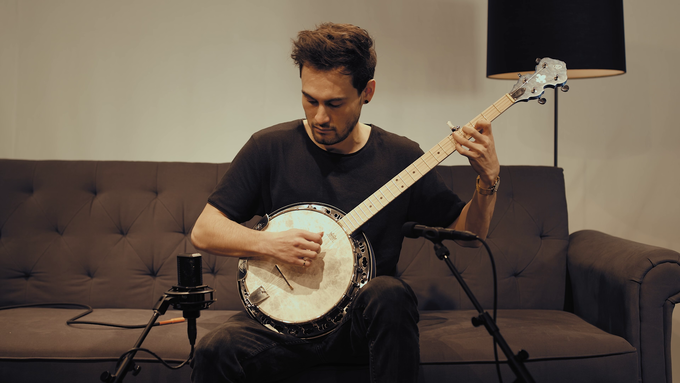 5-String Banjo Maple Blue video