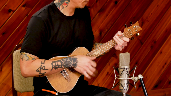 Concert Ukulele Dao Natural video