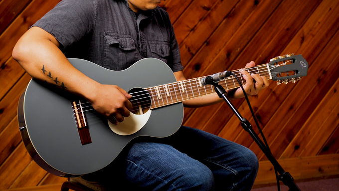 Full Size Guitar Agathis Platinum Gray video