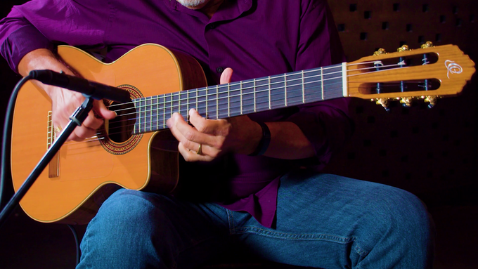 Full Size Guitar Solid Cedar/ Solid Walnut Natural video