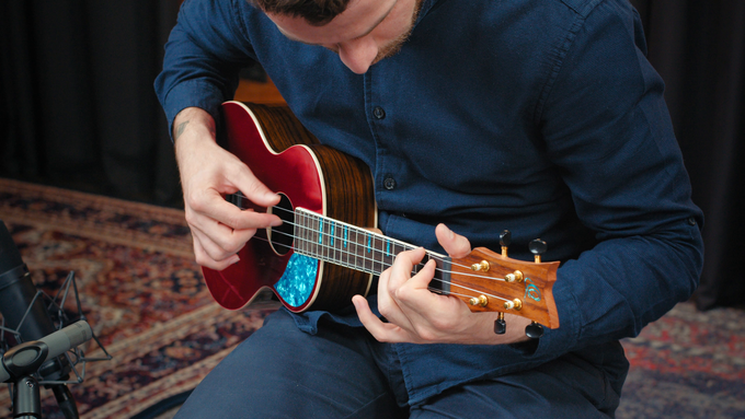 Tenor Ukulele video